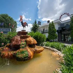 Herakles Thermal Отель Памуккале